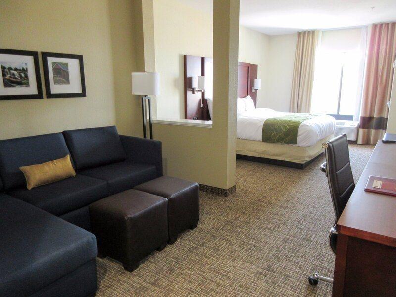 Comfort Hotel 3*